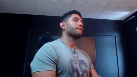 Snapshot of richard_milleer chatting on November 28, 2:20 pm Ricardo online show from November 28, 2:20 pm