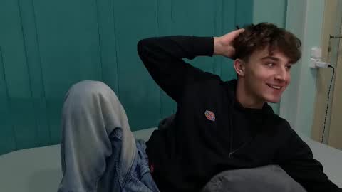 Snapshot of richard_steele_hot chatting on December 1, 4:01 pm Richard online show from December 1, 4:01 pm