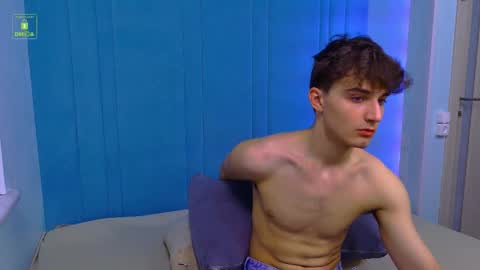 Snapshot of richard_steele_hot chatting on December 15, 3:38 pm Richard online show from December 15, 3:38 pm