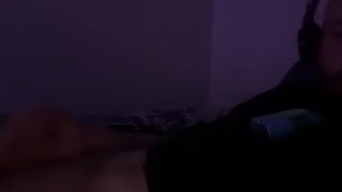 Snapshot of richardthomas19 chatting on May 17, 8:12 am richardthomas19 online show from May 17, 8:12 am