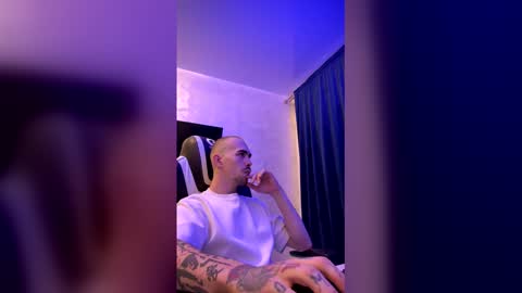 Snapshot of richiekash chatting on December 23, 6:22 am RichieKash online show from December 23, 6:22 am