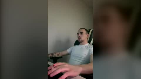 Snapshot of richiekash chatting on February 23, 3:04 am RichieKash online show from February 23, 3:04 am