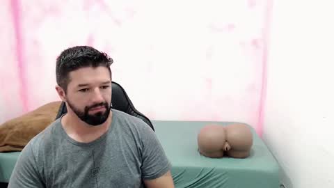 Snapshot of richrolland chatting on December 15, 4:15 pm Rickseduction online show from December 15, 4:15 pm