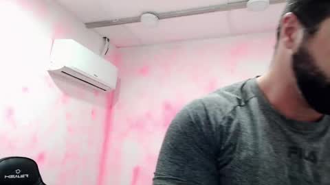 Snapshot of richrolland chatting on January 5, 9:37 am Rickseduction online show from January 5, 9:37 am