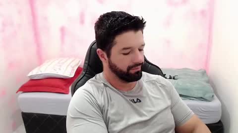 Snapshot of richrolland chatting on February 9, 6:47 pm Rickseduction online show from February 9, 6:47 pm