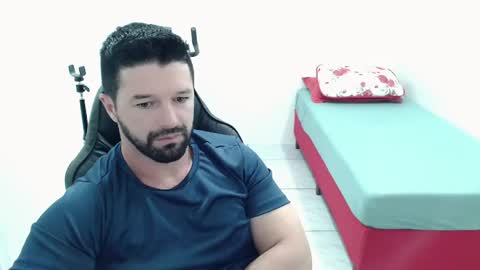 Snapshot of richrolland chatting on February 18, 11:30 pm Rickseduction online show from February 18, 11:30 pm