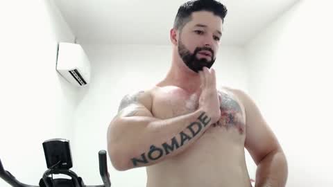 Snapshot of richrolland chatting on March 7, 8:33 pm Rickseduction online show from March 7, 8:33 pm