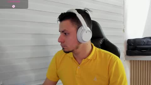 Snapshot of rick_diesel chatting on January 16, 4:38 am Rick Diesel online show from January 16, 4:38 am