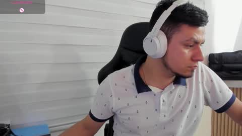 Snapshot of rick_diesel chatting on January 17, 3:00 am Rick Diesel online show from January 17, 3:00 am