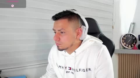 Snapshot of rick_diesel chatting on February 3, 6:22 am Rick Diesel online show from February 3, 6:22 am