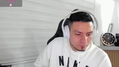 Snapshot of rick_diesel chatting on February 5, 5:01 am Rick Diesel online show from February 5, 5:01 am