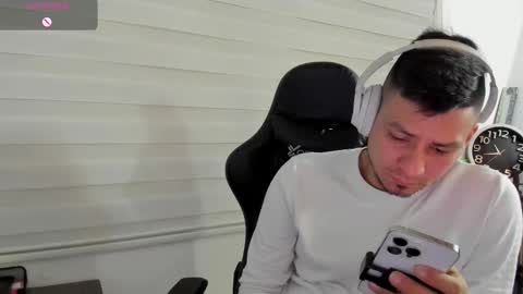 Snapshot of rick_diesel chatting on February 25, 3:38 am Rick Diesel online show from February 25, 3:38 am