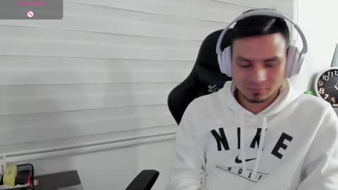 Snapshot of rick_diesel chatting on March 2, 5:08 am Rick Diesel online show from March 2, 5:08 am