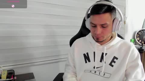 Snapshot of rick_diesel chatting on March 2, 7:15 am Rick Diesel online show from March 2, 7:15 am