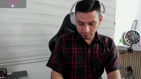 Snapshot of rick_diesel chatting on March 7, 4:09 am Rick Diesel online show from March 7, 4:09 am