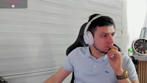 Snapshot of rick_diesel chatting on March 19, 4:38 am Rick Diesel online show from March 19, 4:38 am