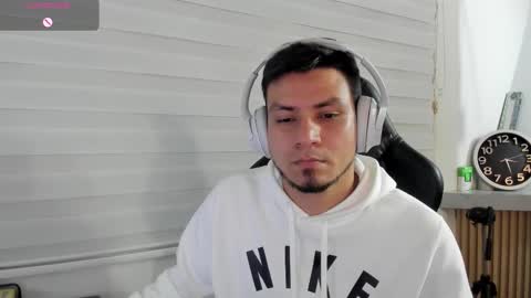 Snapshot of rick_diesel chatting on March 21, 8:19 am Rick Diesel online show from March 21, 8:19 am