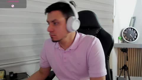 Snapshot of rick_diesel chatting on March 26, 6:19 am Rick Diesel online show from March 26, 6:19 am