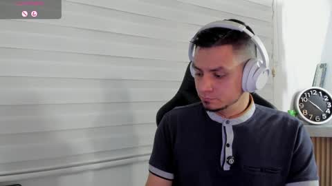 Snapshot of rick_diesel chatting on April 1, 3:18 am Rick Diesel online show from April 1, 3:18 am