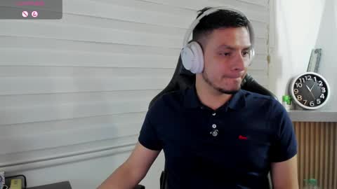 Snapshot of rick_diesel chatting on April 7, 4:02 am Rick Diesel online show from April 7, 4:02 am