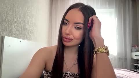 Snapshot of rickistegemann chatting on March 1, 2:02 am Ammy here its my first stream here online show from March 1, 2:02 am