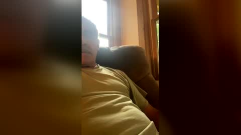 Snapshot of rickwant chatting on June 6, 10:20 am rickwant online show from June 6, 10:20 am