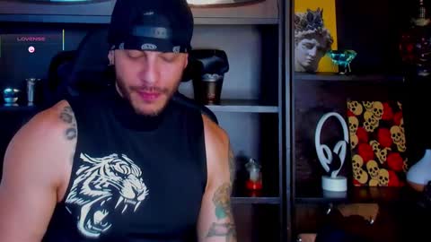 Snapshot of ricky_santos_ chatting on September 16, 6:53 pm ricky_santos_ online show from September 16, 6:53 pm