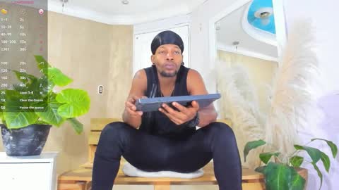 RicoBrowm online show from March 29, 3:39 am