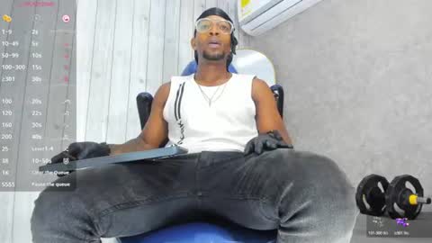 Snapshot of ricobrown777 chatting on July 15, 12:21 pm RicoBrowm online show from July 15, 12:21 pm