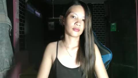 Snapshot of ride_me_angel chatting on October 18, 7:53 am ride_me_angel online show from October 18, 7:53 am