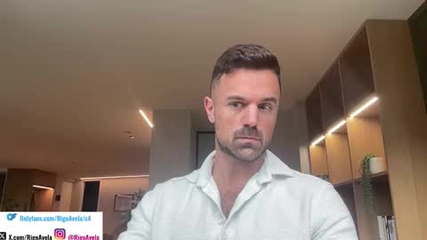 Rigo Avela online show from February 15, 6:04 pm