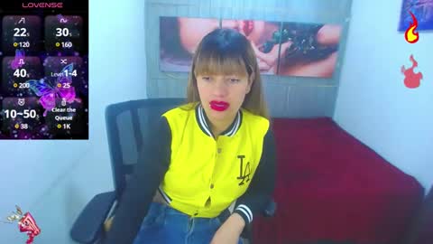 Snapshot of rihana_milan chatting on February 23, 11:55 am RIHANA online show from February 23, 11:55 am