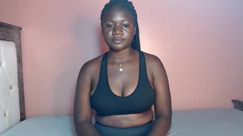 Snapshot of rihanah256 chatting on February 19, 9:00 pm rihanah256 online show from February 19, 9:00 pm