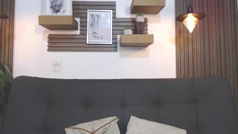 rihanna online show from January 15, 3:33 am