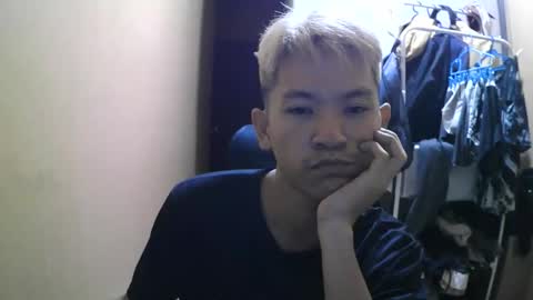 Snapshot of riiichie12 chatting on October 28, 6:21 pm riiichie12 online show from October 28, 6:21 pm