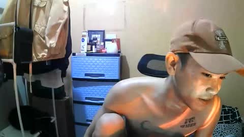 Snapshot of riiichie12 chatting on November 10, 6:51 pm riiichie12 online show from November 10, 6:51 pm