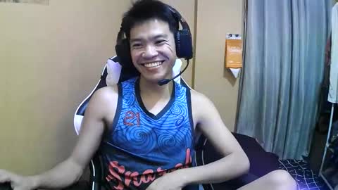 Snapshot of riiichie12 chatting on December 5, 4:47 pm riiichie12 online show from December 5, 4:47 pm