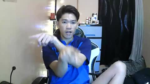 riiichie12 online show from February 13, 6:26 pm