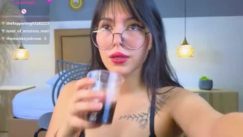 Snapshot of riley_sierra chatting on December 28, 3:26 pm Riley Sierra online show from December 28, 3:26 pm