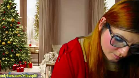 RileyComely online show from December 21, 1:36 am