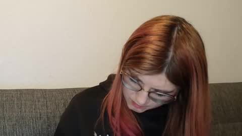 RileyComely online show from November 28, 3:53 am