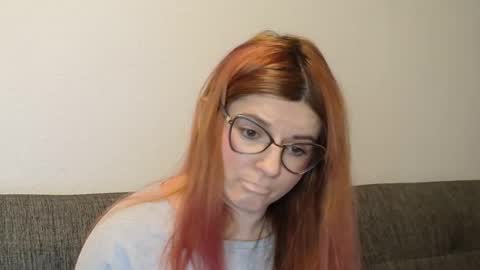 RileyComely online show from December 1, 3:55 am