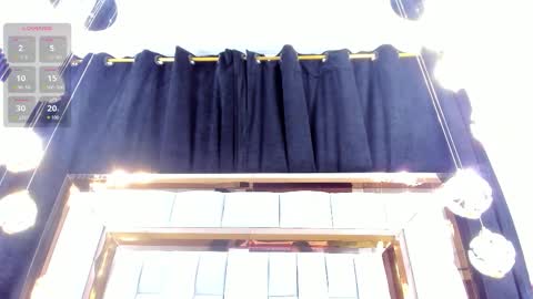 Snapshot of rileysweett chatting on October 10, 11:42 am Riley online show from October 10, 11:42 am