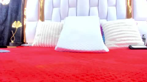 Snapshot of rileysweett chatting on November 13, 11:42 am Riley online show from November 13, 11:42 am