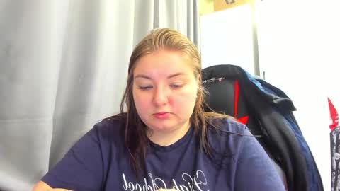 Snapshot of rina16 chatting on October 27, 11:47 am rina16 online show from October 27, 11:47 am