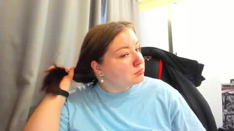 Snapshot of rina16 chatting on November 4, 10:25 am rina16 online show from November 4, 10:25 am