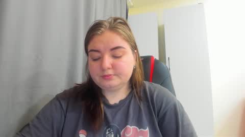 Snapshot of rina16 chatting on November 13, 10:03 am rina16 online show from November 13, 10:03 am