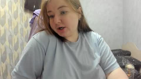 Snapshot of rina16 chatting on December 15, 8:07 am rina16 online show from December 15, 8:07 am