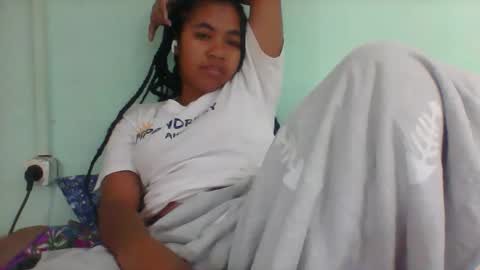 rinah856024 online show from October 8, 6:05 pm