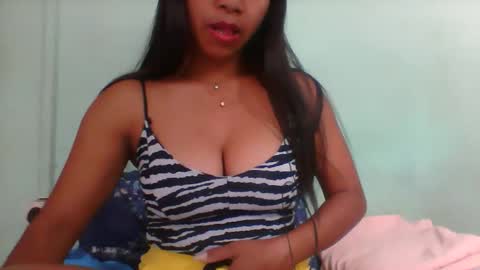 rinah856024 online show from November 10, 9:52 am